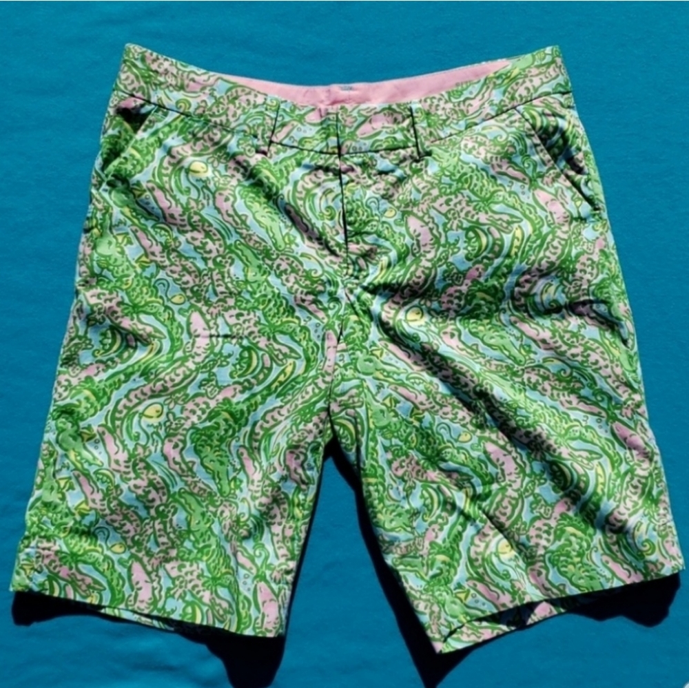 Lilly Pultizer Pink and Green Avenue Short Size 0